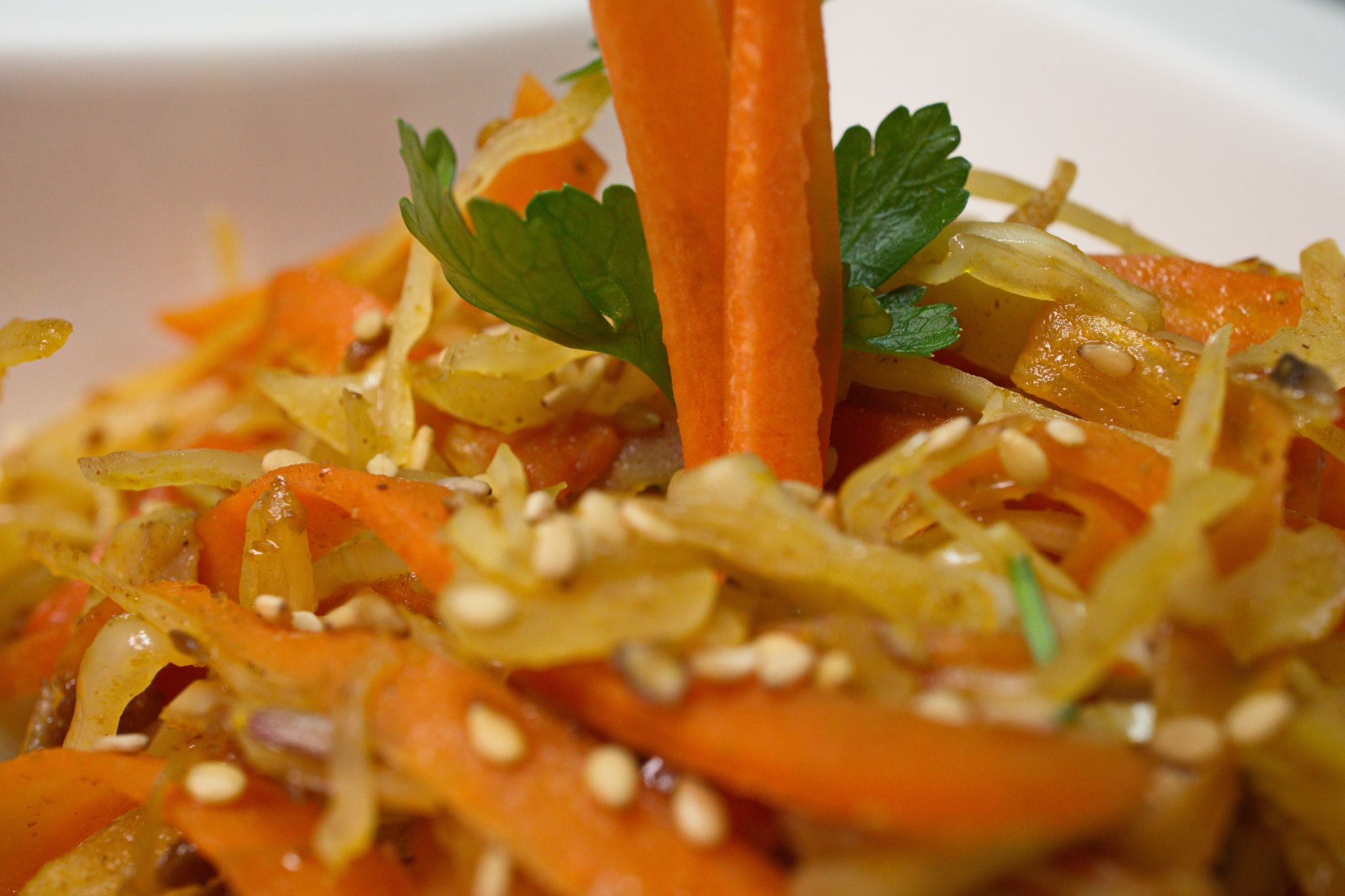 Schnelles Wok-Gemüse mit Weisskohl &amp; Karotten | Coconut &amp; Cucumber ...